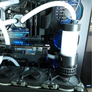 EK Water Blocks EK-CryoFuel Solid Premix, Cloud White - 1000ml (3831109880302)